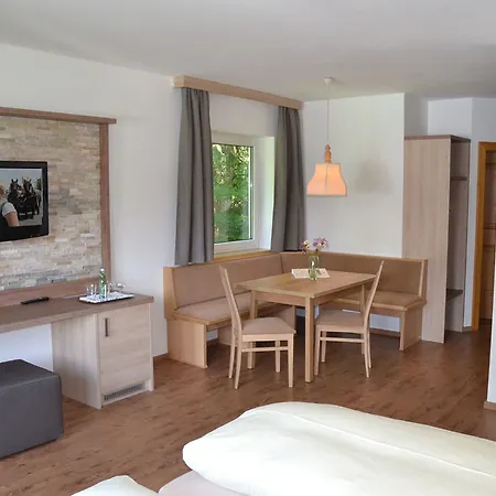 Gemma- Adults Only Szálloda Hirschegg (Vorarlberg)