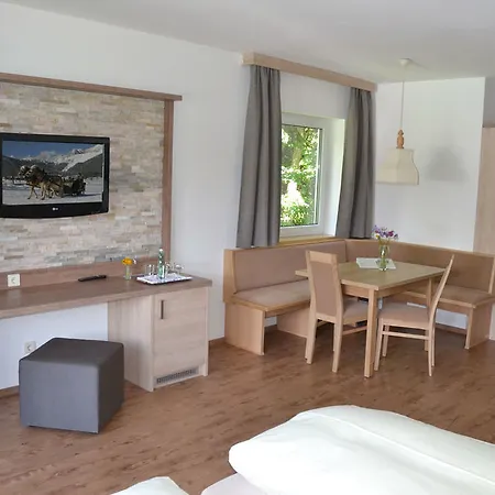 Gemma- Adults Only Hotel